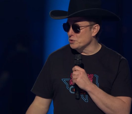 Elon Musk mời các hãng xe trở lại quảng cáo Twitter, hứa không thiên vị Tesla