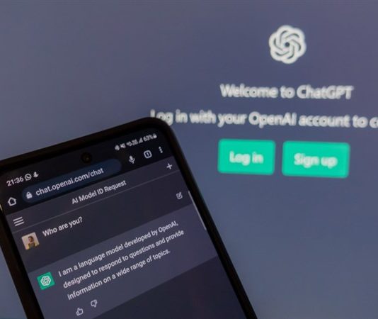 Cách dùng ChatGPT trên điện thoại Android, siêu đơn giản nhất